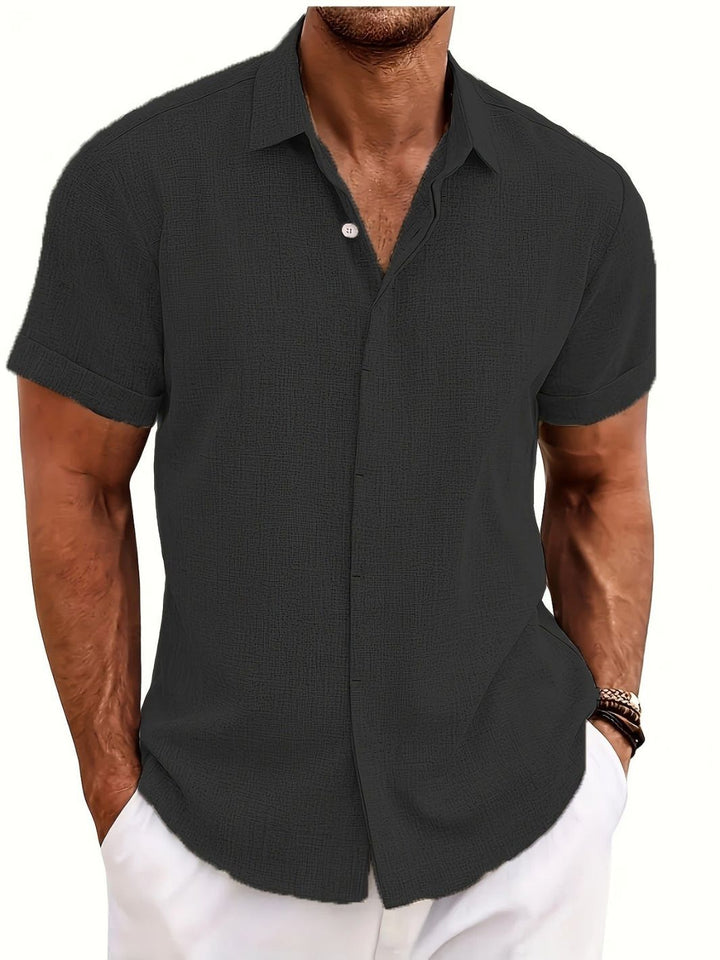 Men’s Short Sleeve Button-Up Shirt | Casual